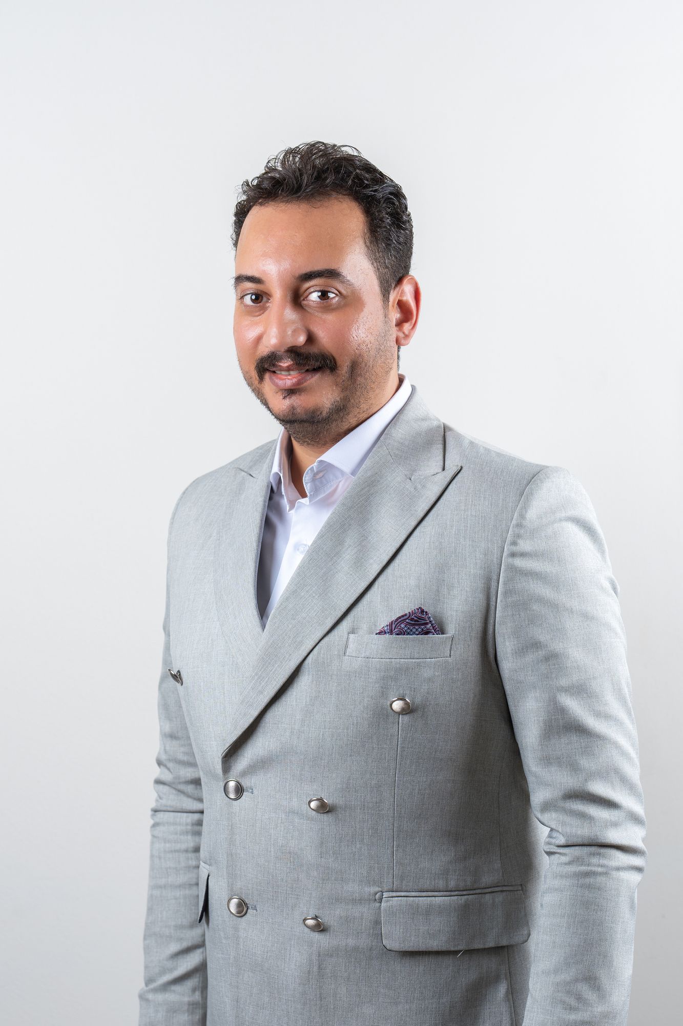 A member of the Nasma team