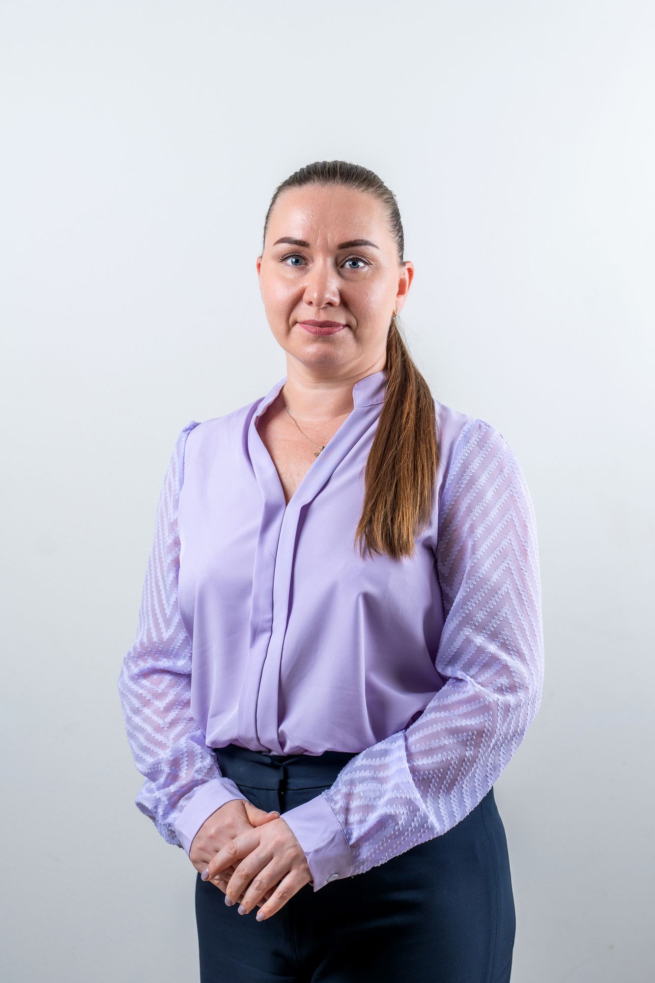 A member of the Nasma team